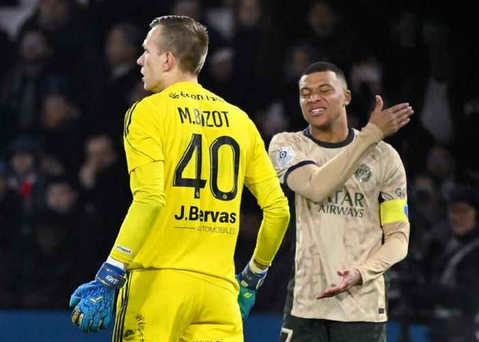 乐动在线平台 -包含姆巴佩替补上场改变战局，巴黎圣日耳曼防线瞬间崩溃！的词条